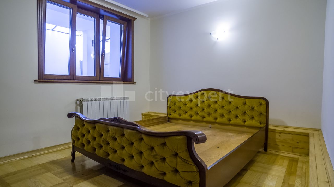 Jevrema Grujića, Dedinje, Savski venac - 6