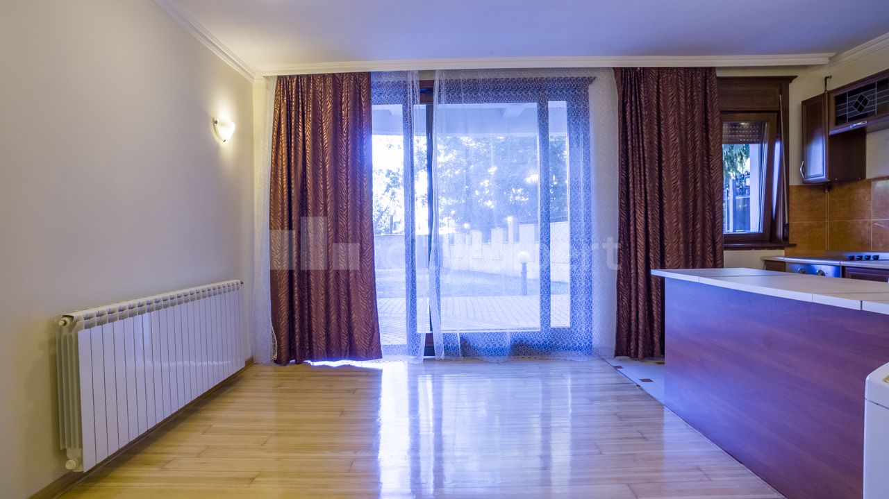 4.0 stan za izdavanje — Jevrema Grujića, Dedinje, Savski venac, 107m², 1100€