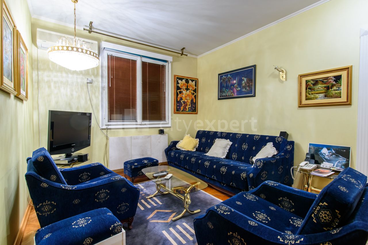 2.0 stan za izdavanje — Pjera Križanića, Karaburma, Palilula, 55m², 550€