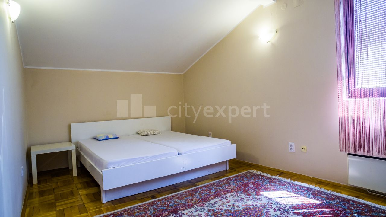 Bukureška, Cvetkova pijaca, Zvezdara - 10