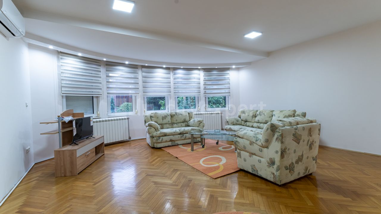 3.0 stan za izdavanje — Bože Jankovića, Donji Voždovac, Voždovac, 92m², 950€