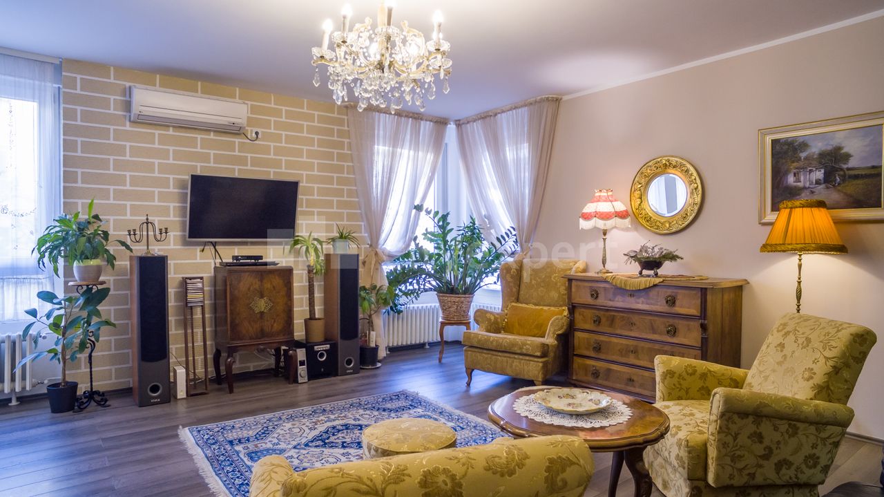 3.0 stan za izdavanje — Njegoševa, Kalenić pijaca, Vračar, 90m², 1200€
