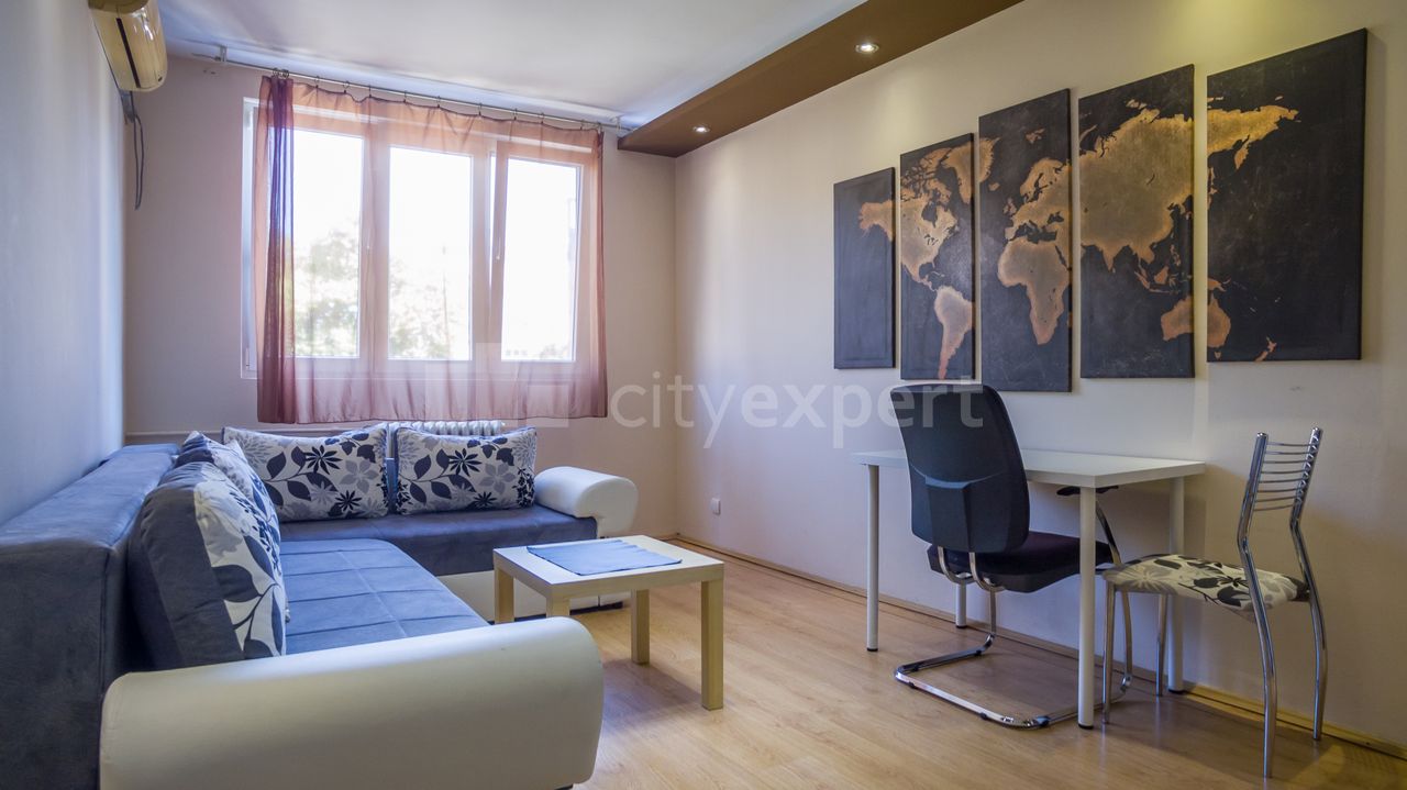 2.0 stan za izdavanje — Solunska, Dorćol, Stari grad, 44m², 1200€