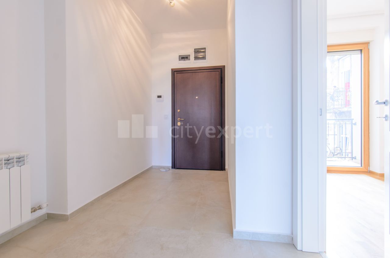 Svetozara Markovića, Cvetni trg / park Manjež, Savski venac - 5