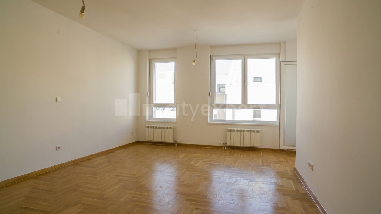 1.5 stan za izdavanje — Mirka Milojkovića, Višnjička banja, Palilula, 50m², 360€