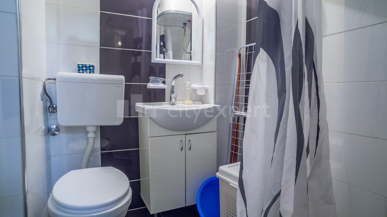 Bulevar Zorana Đinđića, Blok 1 (Fontana), Novi Beograd - 5