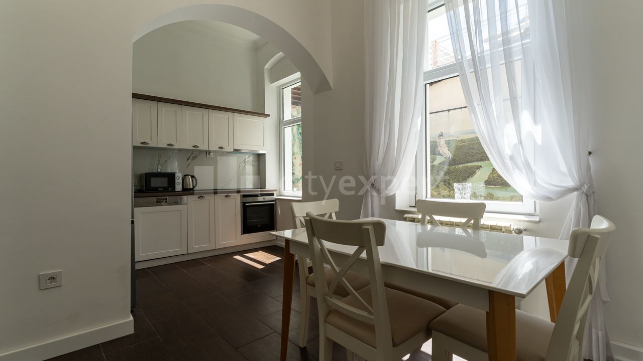 Resavska, Cvetni trg / park Manjež, Vračar - 9
