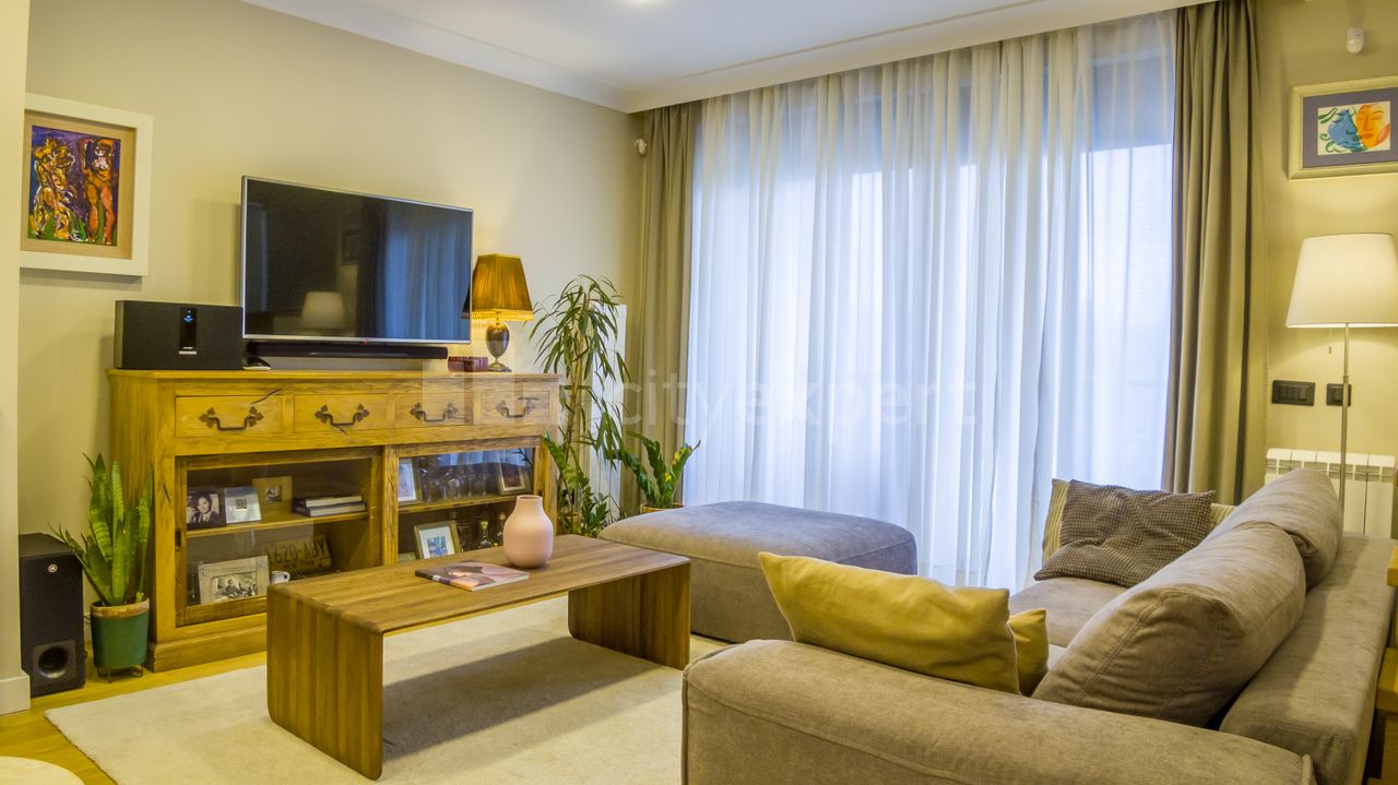 3.0 stan za izdavanje — Puškinova, Senjak, Savski venac, 120m², 1800€
