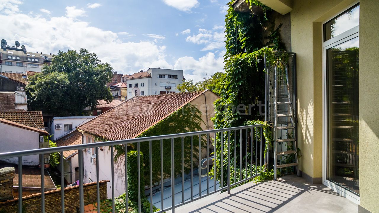 Golsvordijeva, Kalenić pijaca, Vračar - 11