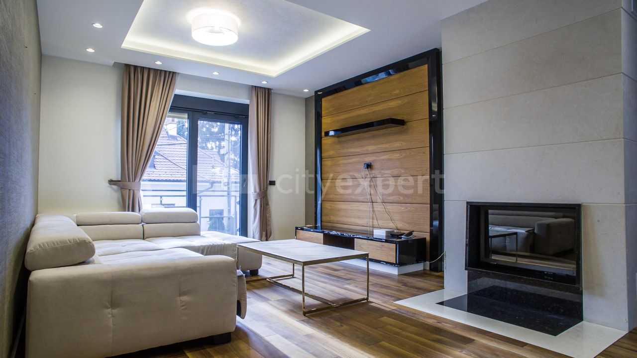 5.0 stan za izdavanje — Dušana Radenkovića, Senjak, Savski venac, 420m², 8000€