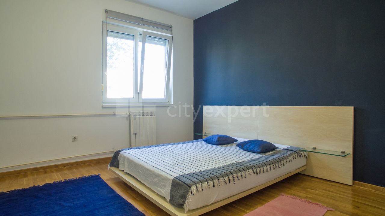 Bulevar Zorana Đinđića, Blok 32, Novi Beograd - 4