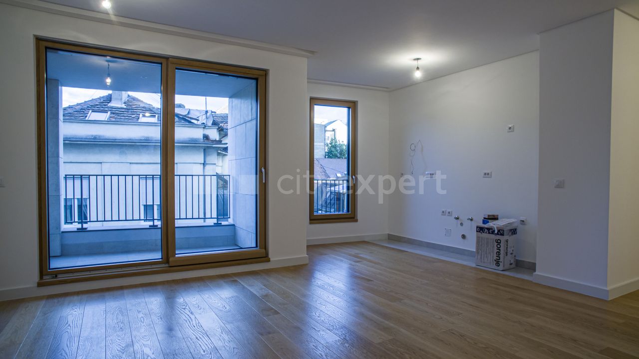 2.0 stan za izdavanje — Bulevar kralja Aleksandra, Kalenić pijaca, Vračar, 60m², 1200€