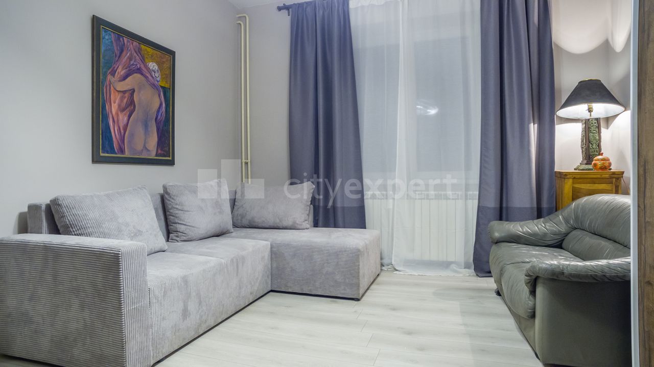 Makenzijeva, Slavija, Vračar - 5