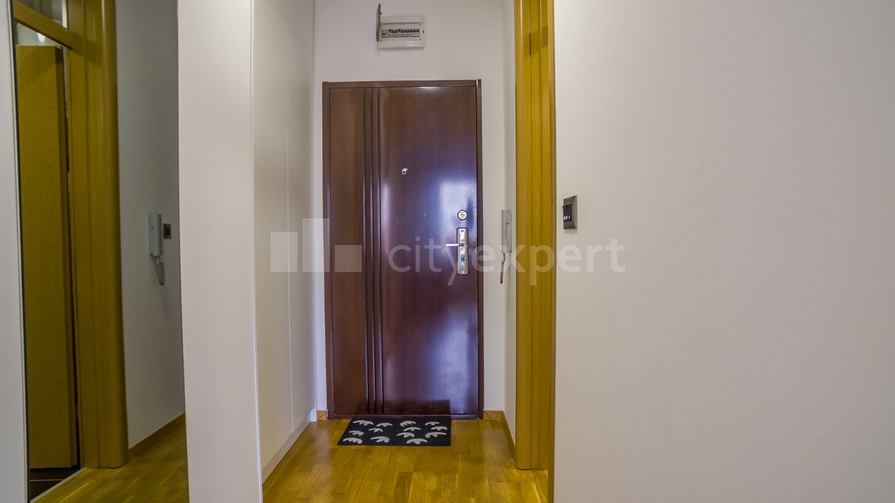 Sarajevska, Savski amfiteatar, Savski venac - 7