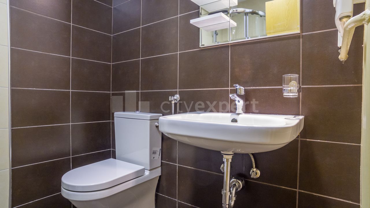 Sarajevska, Savski amfiteatar, Savski venac - 4