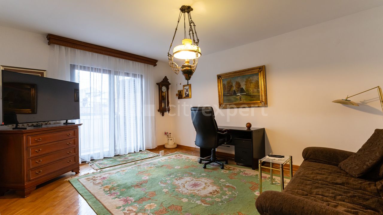 2.0 stan za izdavanje — Gospodar Jovanova, Dorćol, Stari grad, 65m², 850€