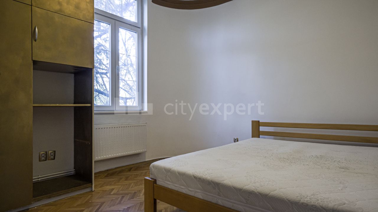 Konavljanska, Dedinje, Savski venac - 8