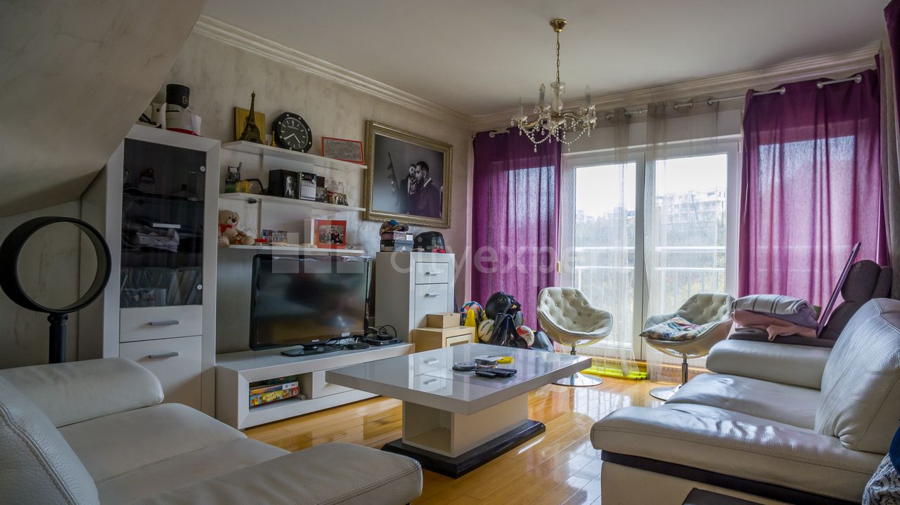 4.0 stan za izdavanje — Miloja Đaka, Dedinje, Savski venac, 150m², 2000€