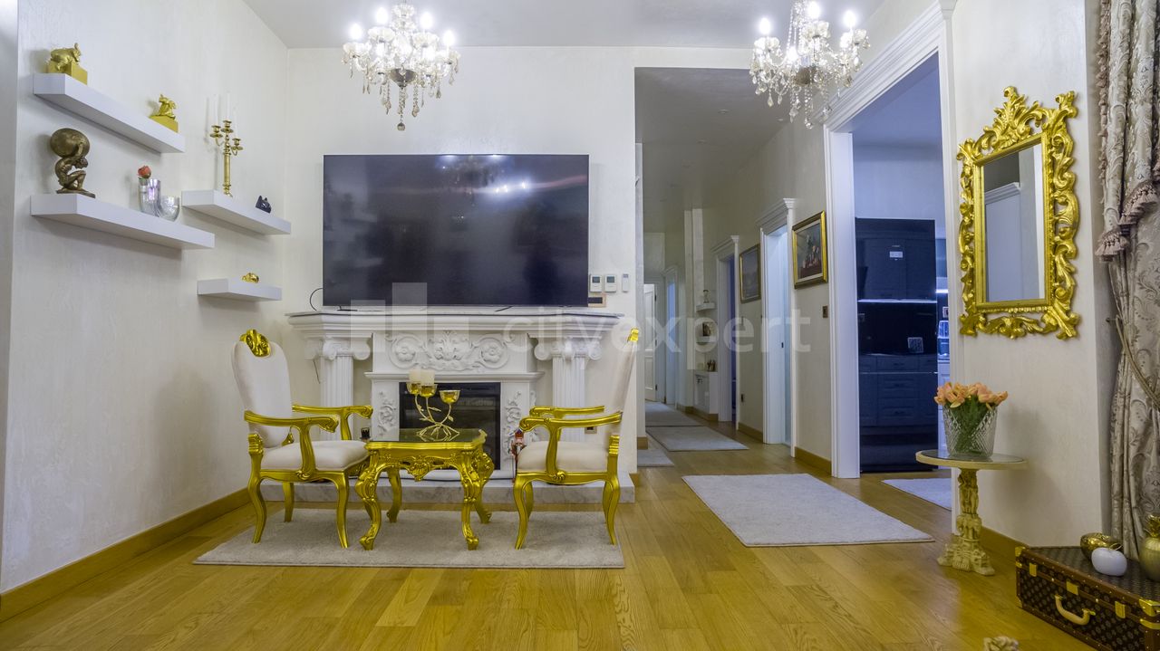 4.0 stan za izdavanje — Venizelosova, Dorćol, Stari grad, 110m², 1900€