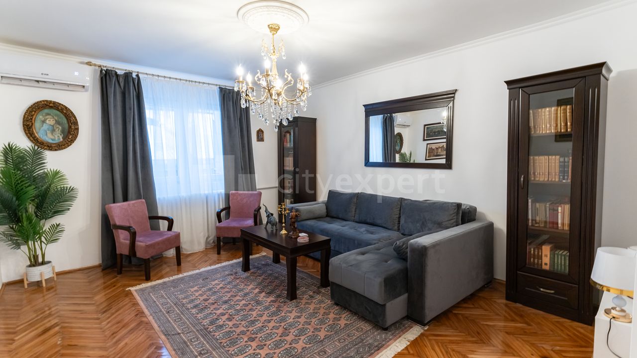 4.0 stan za izdavanje — Đuke Dinić, Vukov spomenik, Zvezdara, 130m², 1700€