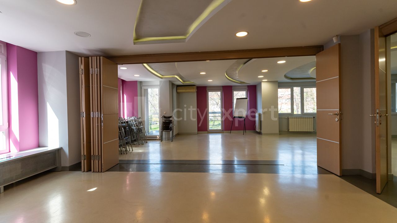 Dimitrija Tucovića, Gradska bolnica, Zvezdara - 2
