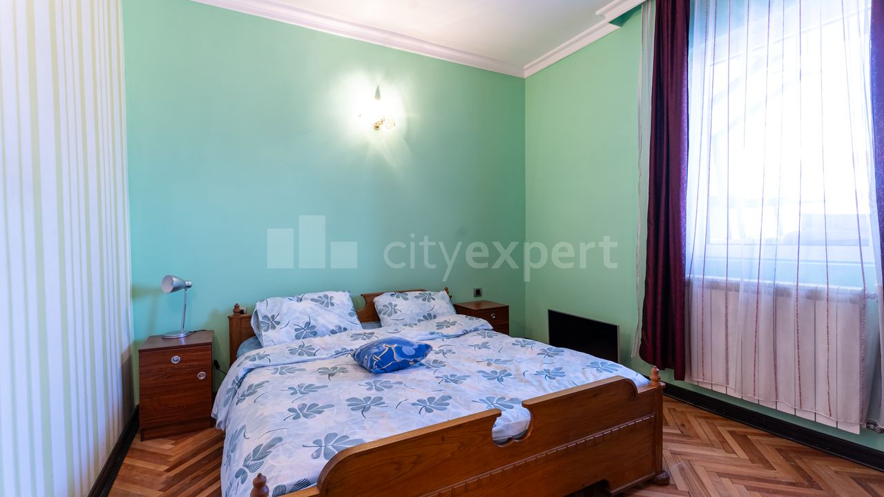 Krunska, Cvetni trg / park Manjež, Vračar - 2
