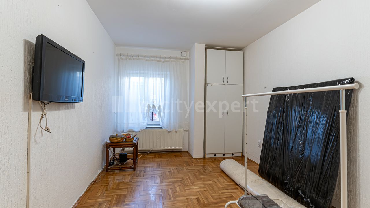 Sokobanjska, Dedinje, Savski venac - 7