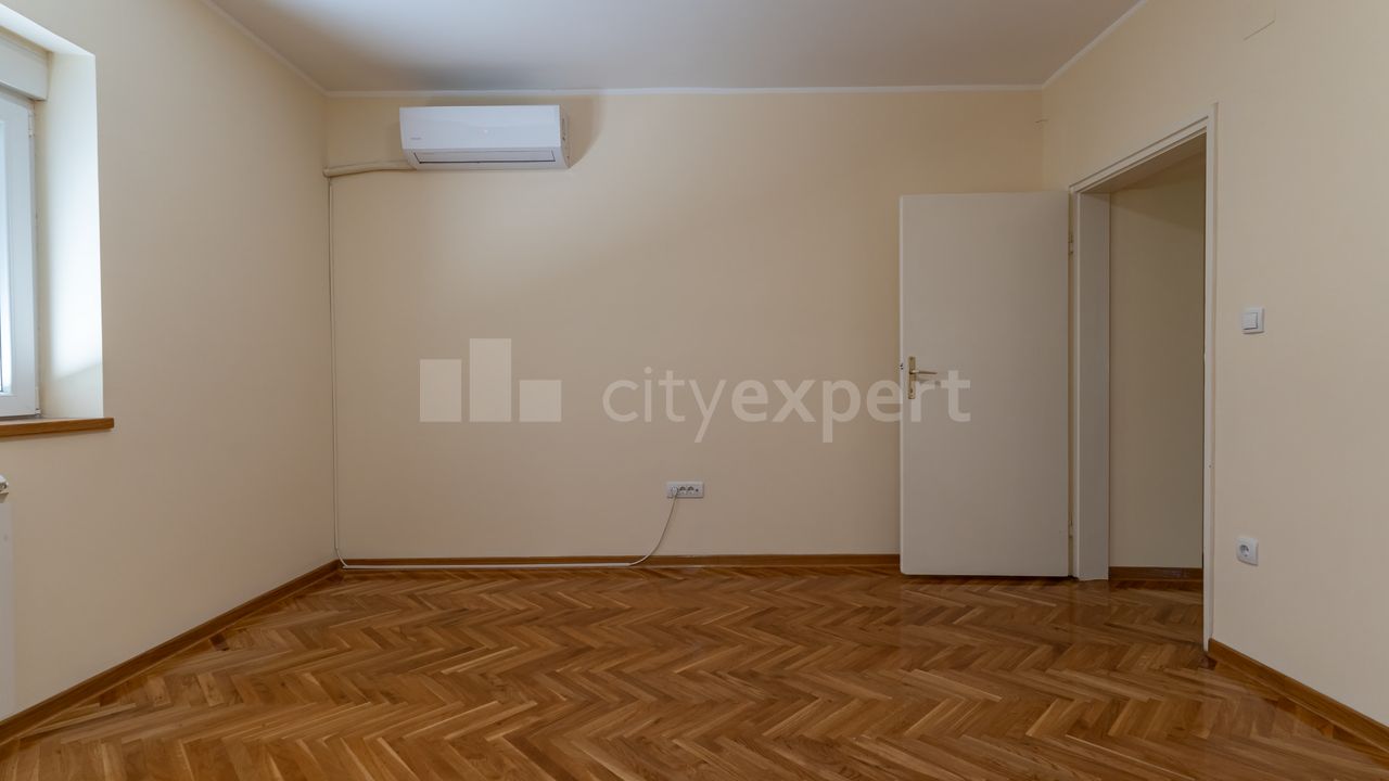 Banjički venac, Dedinje, Savski venac - 5