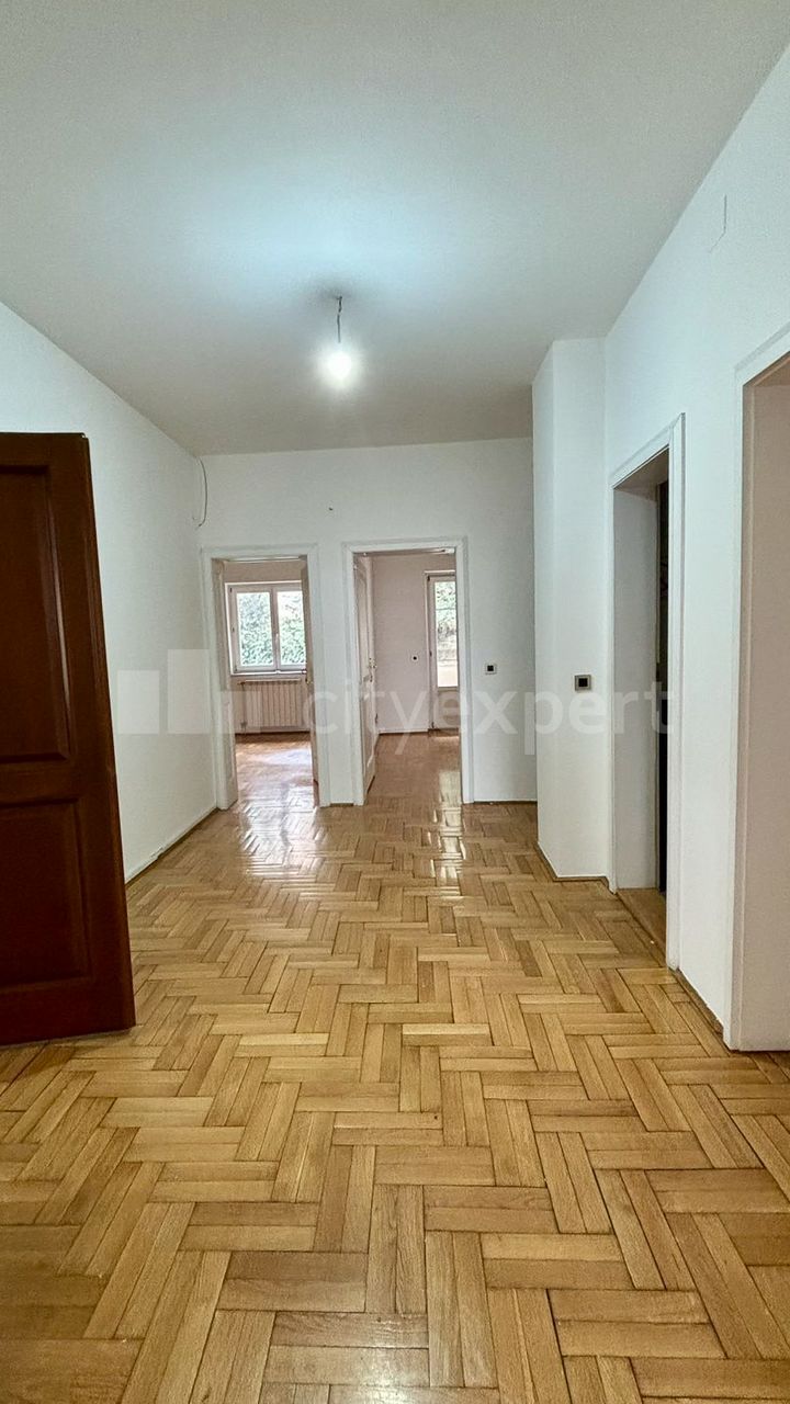 Bulevar oslobođenja, Autokomanda, Voždovac - 10