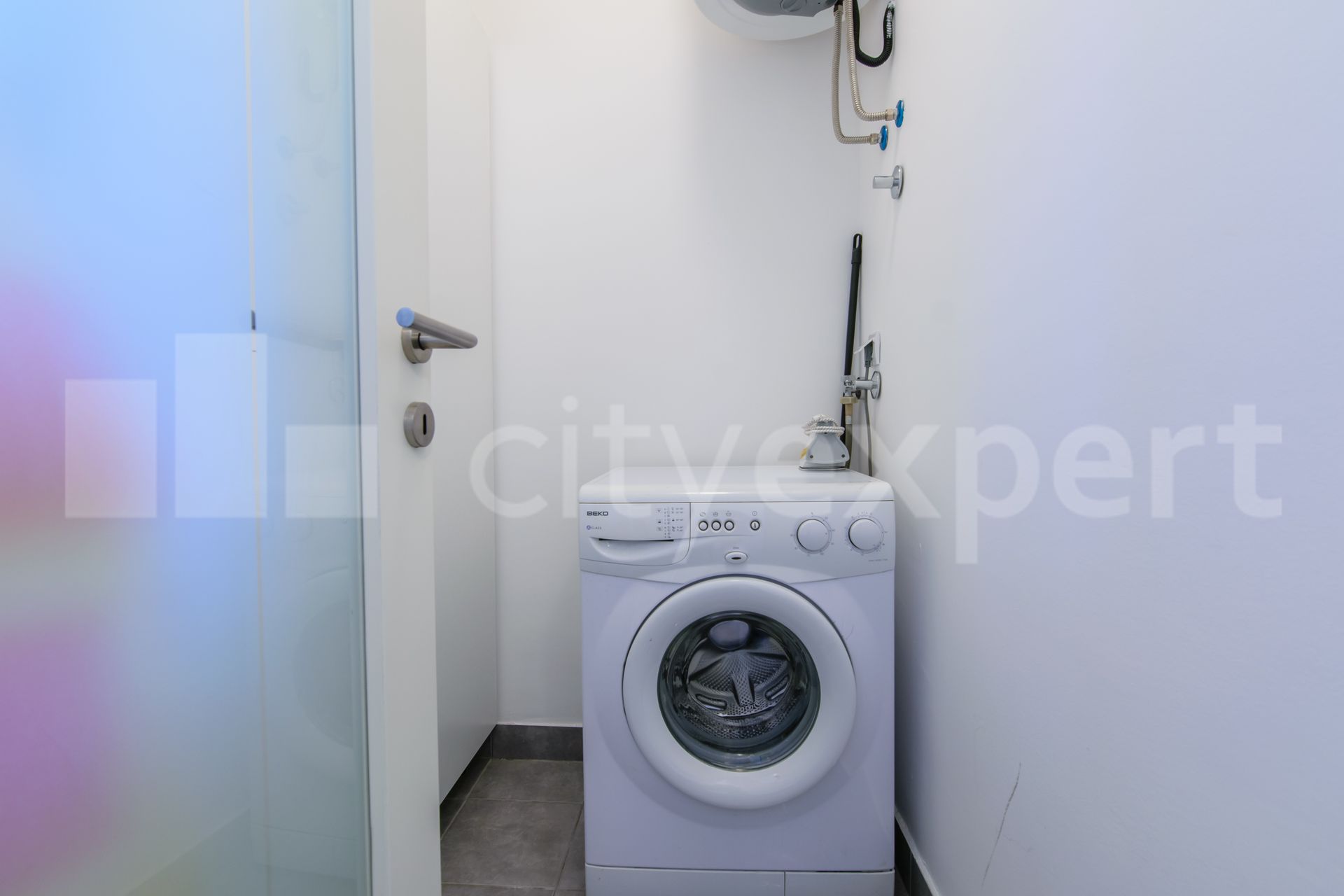 Fotografija stana 8 od 18
