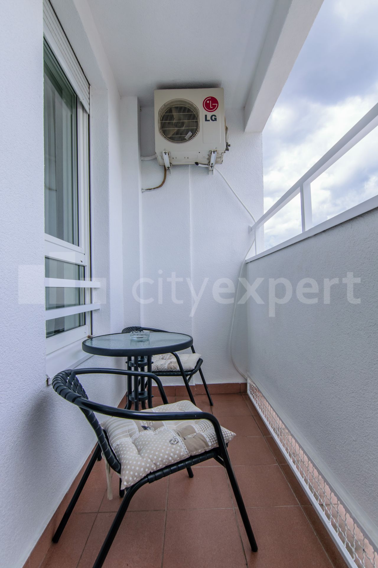Fotografija stana 18 od 18