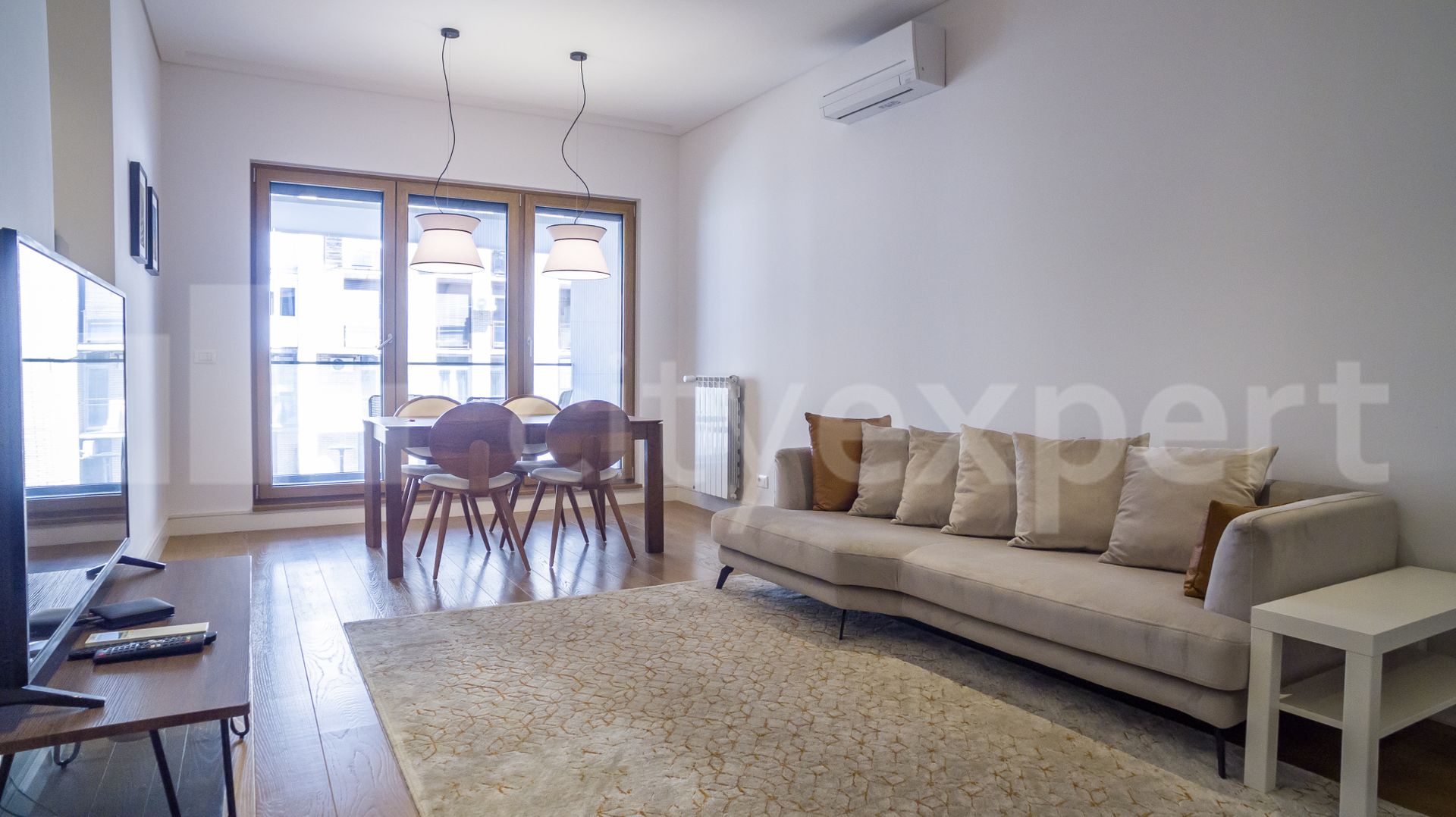 Stan · 82 m² · Beograd — Fotografija 1
