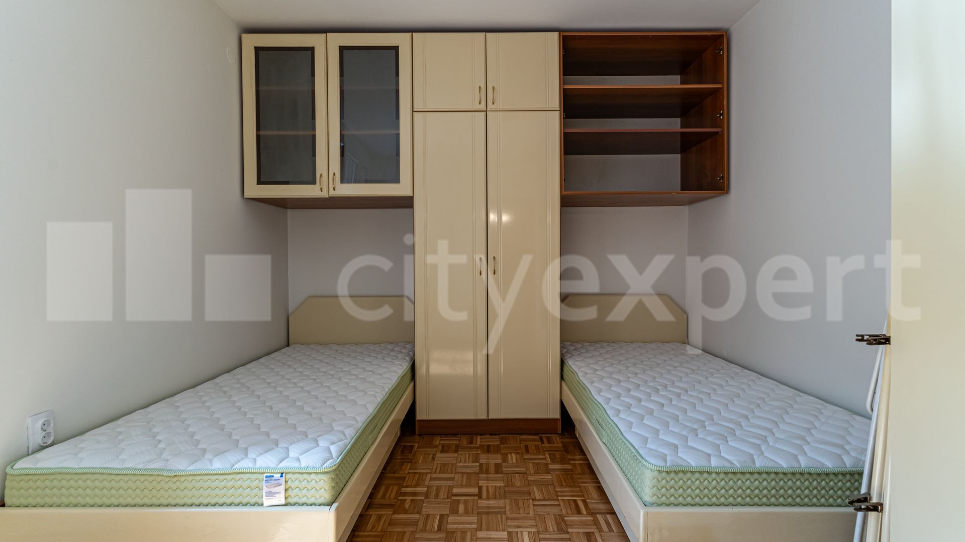 Fotografija stana 6 od 19