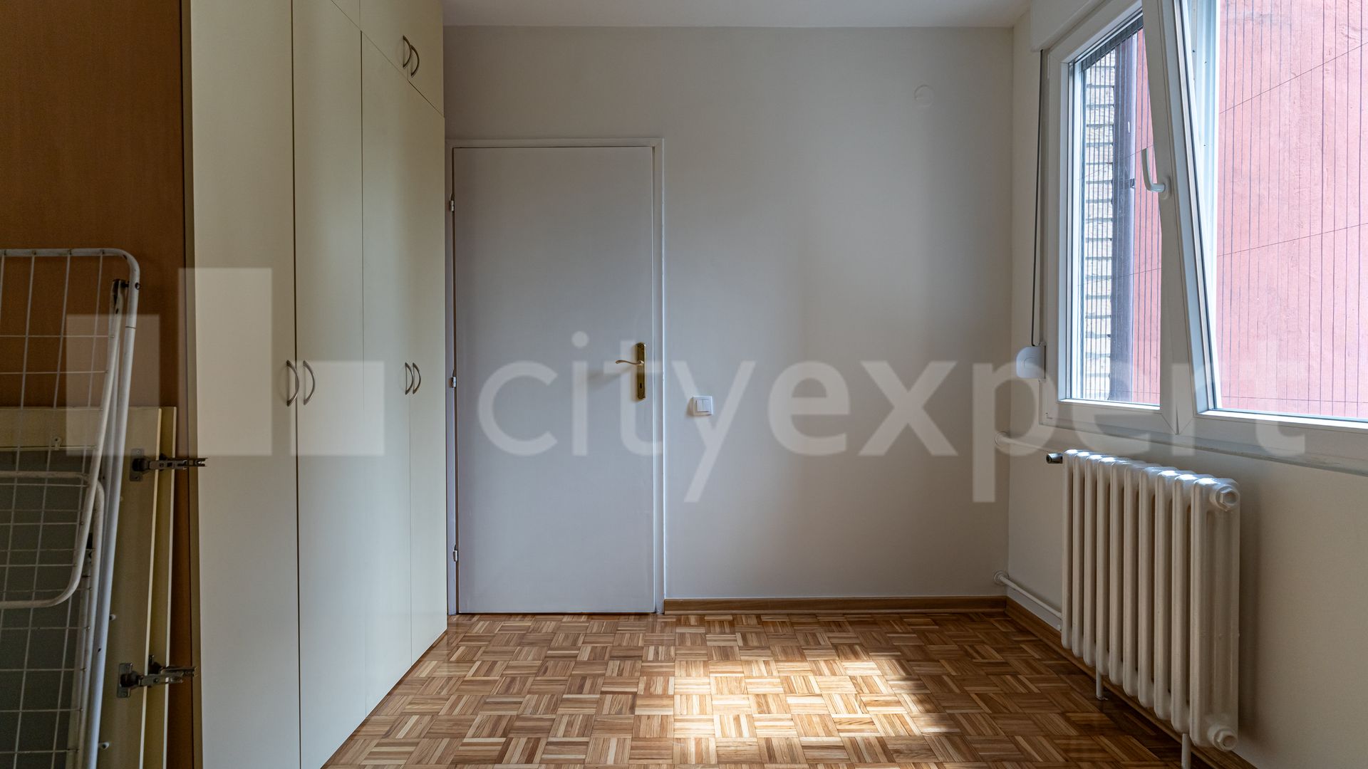 Fotografija stana 9 od 19
