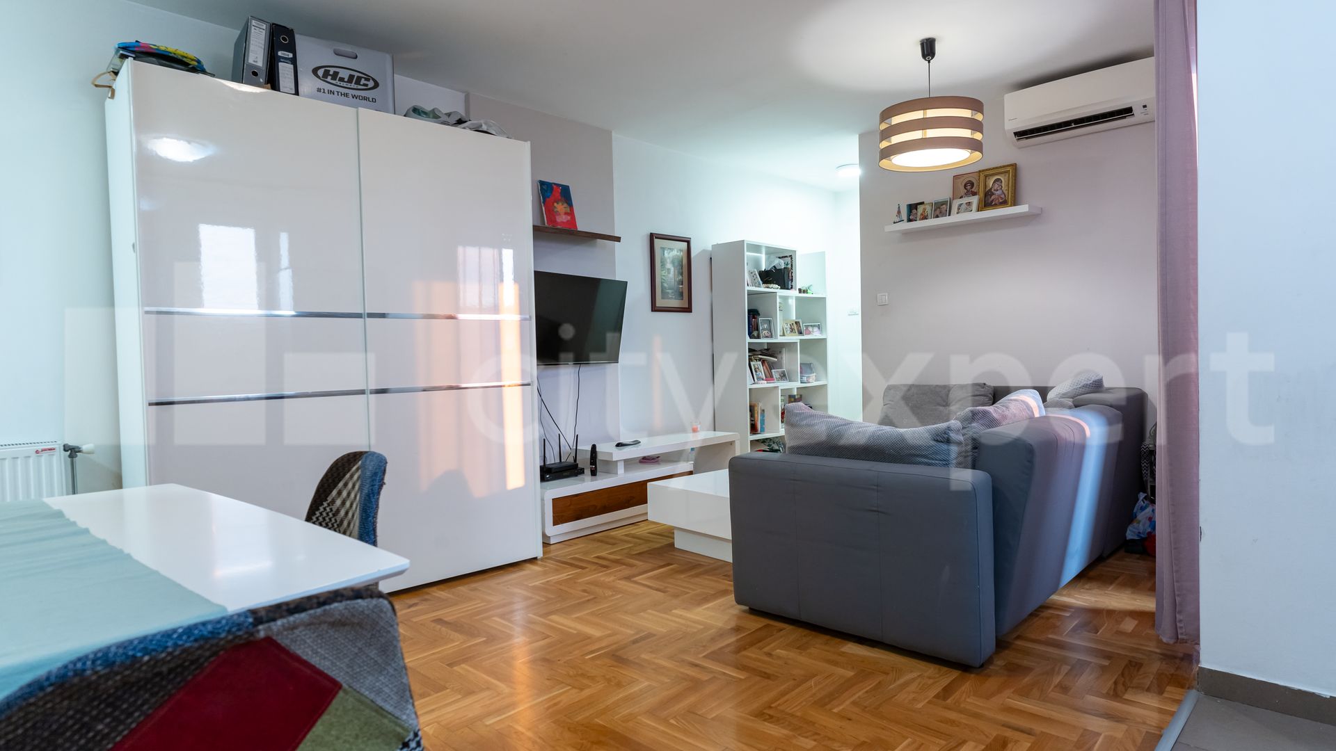 swipe