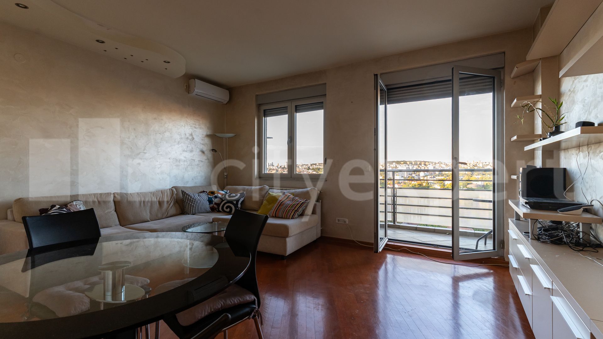 swipe