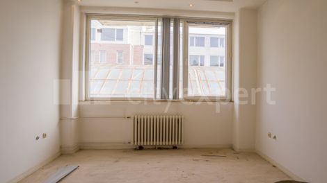 https://img.cityexpert.rs/properties/470x/27000/27994/slike/cityexpert.rs_-_nekretnina_id_-_27994_-_0007_-_20251119.jpg
