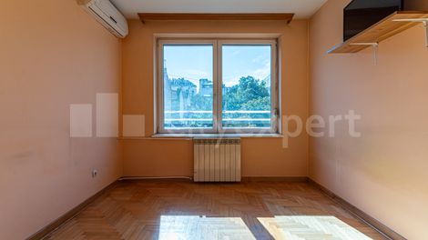 https://img.cityexpert.rs/properties/470x/35000/35637/slike/cityexpert.rs_-_nekretnina_id_-_35637-06459-20260903.avif