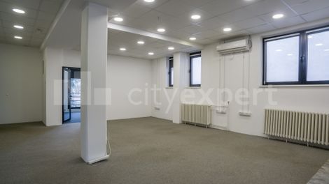 https://img.cityexpert.rs/properties/470x/43000/43731/slike/cityexpert.rs_-_nekretnina_id_-_43731_-_0603_-_20250311.jpg