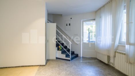 Дом в аренду · 75 m² · Lion, Zvezdara, Beograd