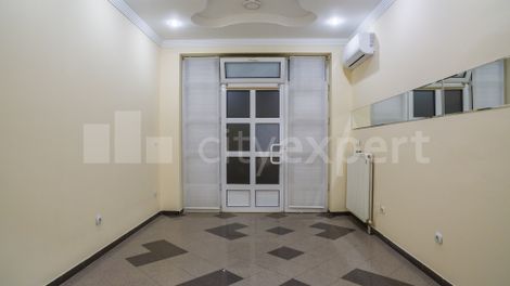 https://img.cityexpert.rs/properties/470x/53000/53291/slike/cityexpert.rs_-_nekretnina_id_-_53291_-_0173_-_20221212.jpg
