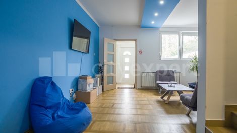 https://img.cityexpert.rs/properties/470x/56000/56778/slike/cityexpert.rs_-_nekretnina_id_-_56778-0081-20260708.avif