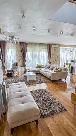 https://img.cityexpert.rs/properties/470x/64000/64786/slike/64786_11_2.jpg