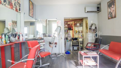 https://img.cityexpert.rs/properties/470x/67000/67231/slike/cityexpert.rs_-_nekretnina_id_-_67231_-_0755_-_20241019.jpg