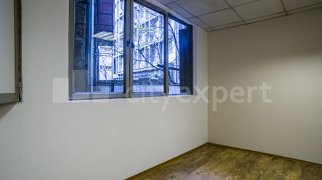 https://img.cityexpert.rs/properties/470x/68000/68239/slike/cityexpert.rs_-_nekretnina_id_-_68239_-_0001_-_20241206.jpg