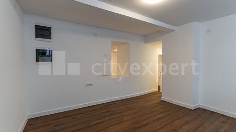 https://img.cityexpert.rs/properties/470x/74000/74854/slike/cityexpert.rs_-_nekretnina_id_-_74854-04335-20260516.avif