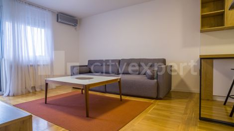 https://img.cityexpert.rs/properties/470x/75000/75845/slike/cityexpert.rs_-_nekretnina_id_-_75845_-_0625_-_20251205.jpg