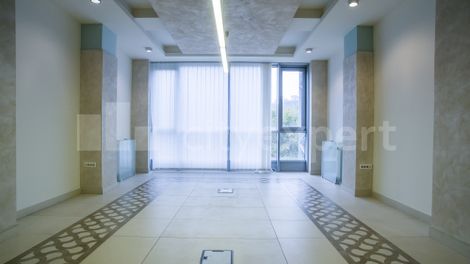 https://img.cityexpert.rs/properties/470x/76000/76837/slike/cityexpert.rs_-_nekretnina_id_-_64983_-_0515_-_20240910.jpg