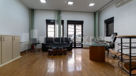https://img.cityexpert.rs/properties/470x/78000/78540/slike/cityexpert.rs_-_nekretnina_id_-_78540-02931-20250525.avif