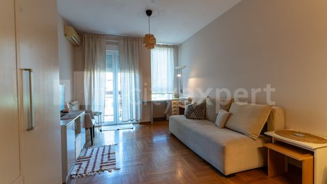 https://img.cityexpert.rs/properties/470x/78000/78573/slike/cityexpert.rs_-_nekretnina_id_-_78573-04620-20260526.avif